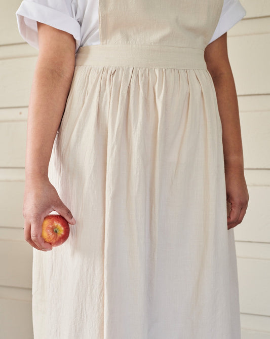 The Apron – Oatmeal